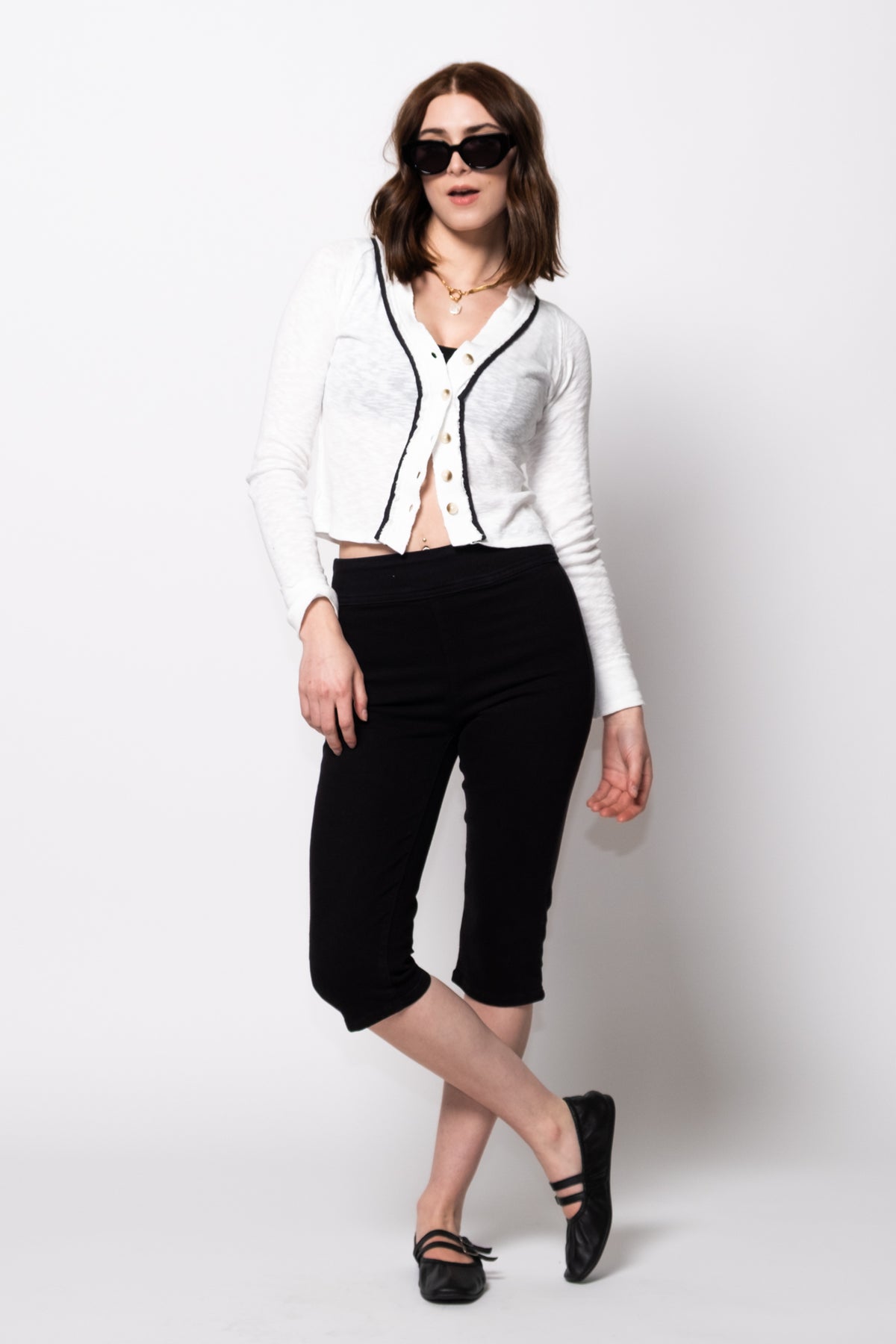 Just Black High Rise Stretch Capri Pants