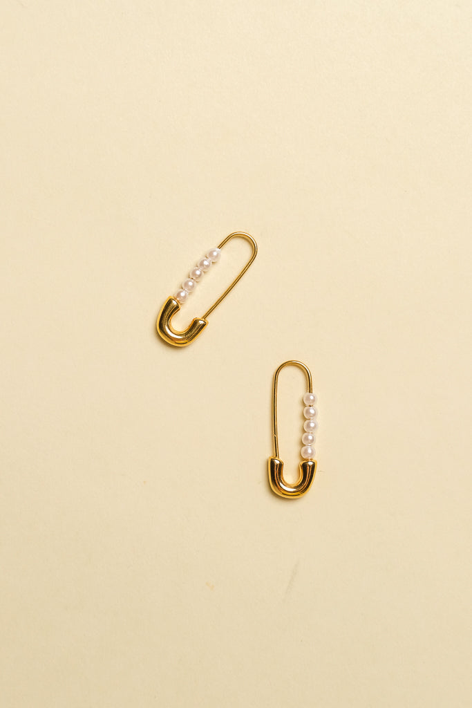 Stacked Pearl Safety Pins