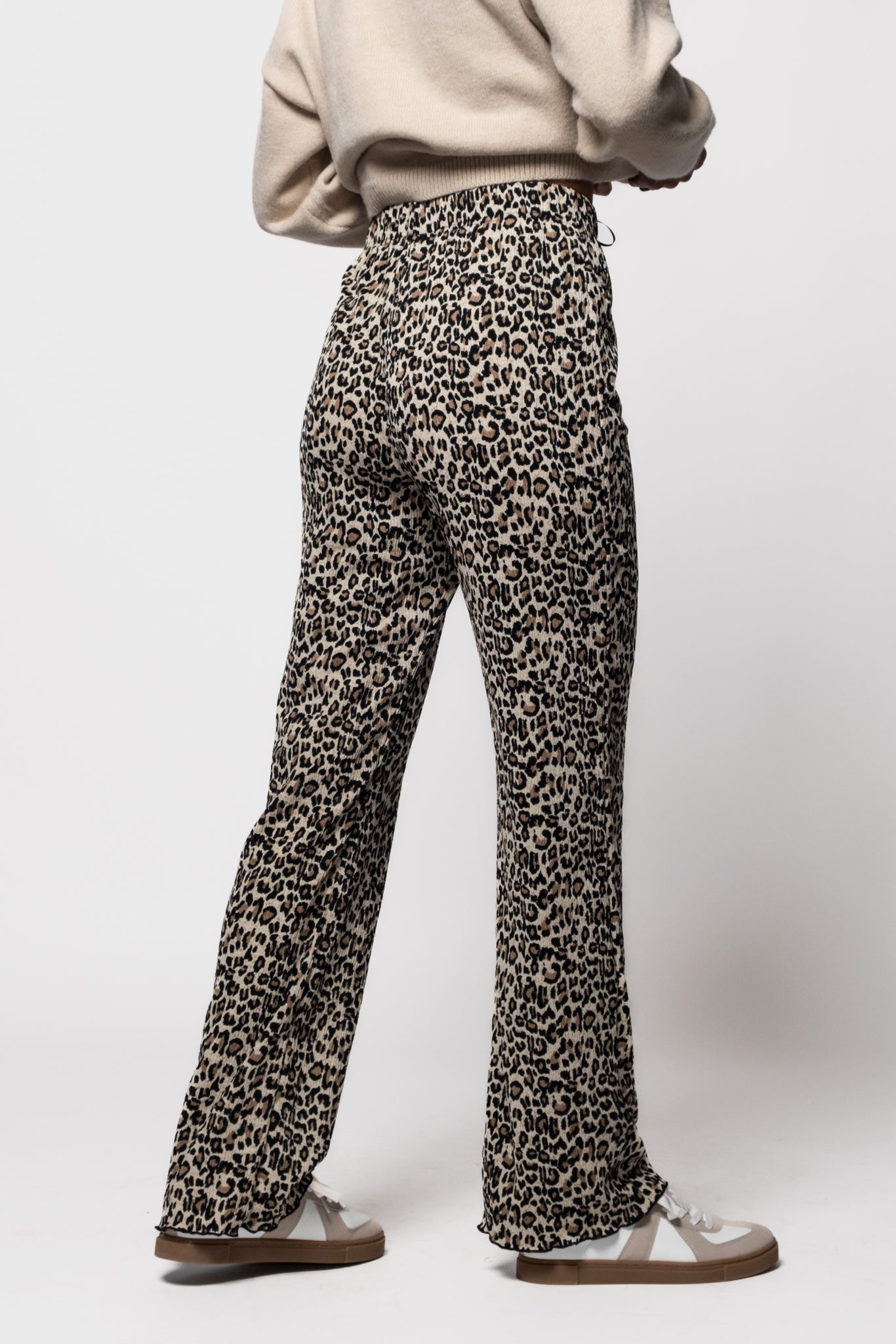 Purrfect Plisse Pants