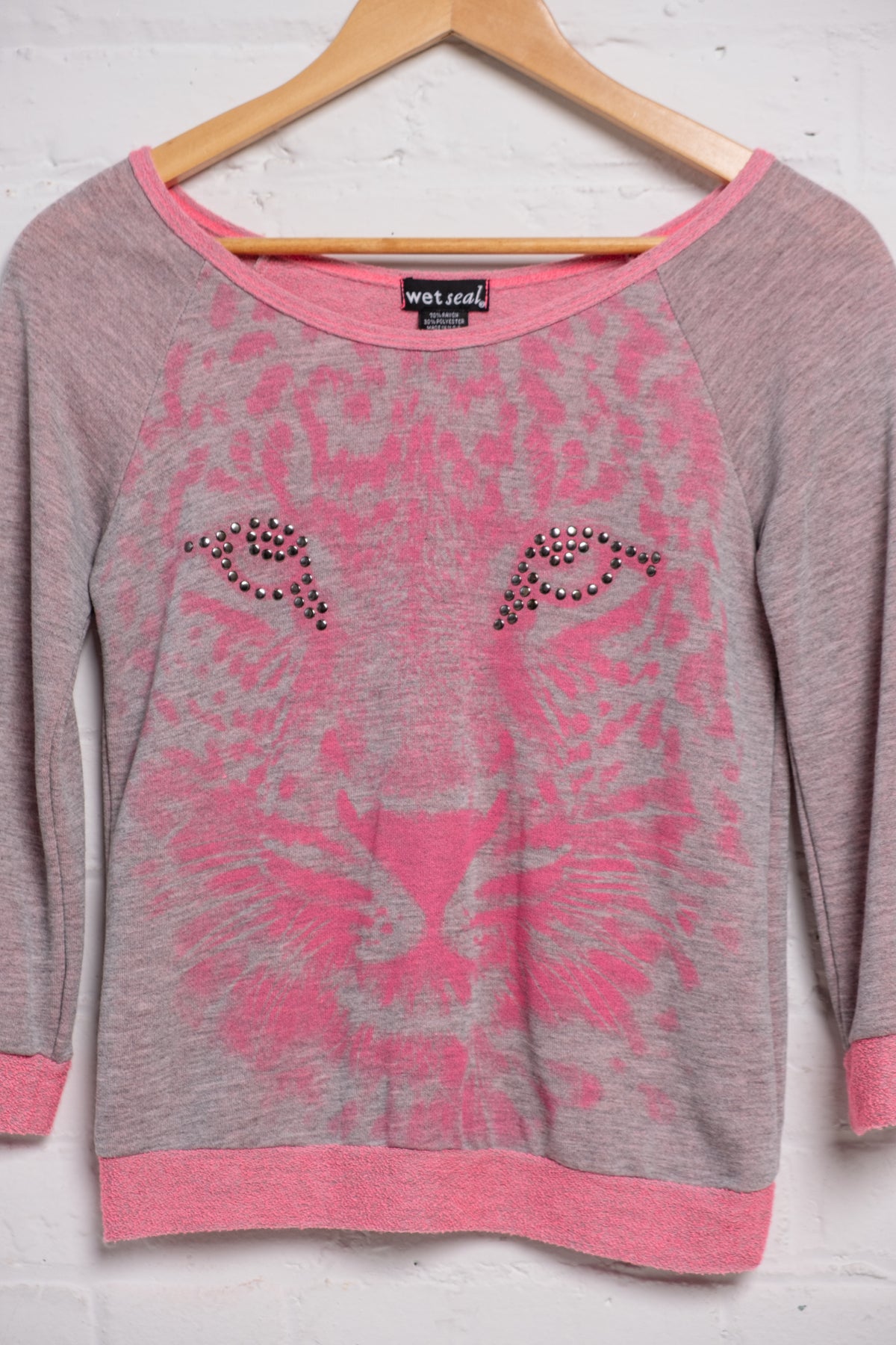 2010s Mallcore Wet Seal Raglan Tee