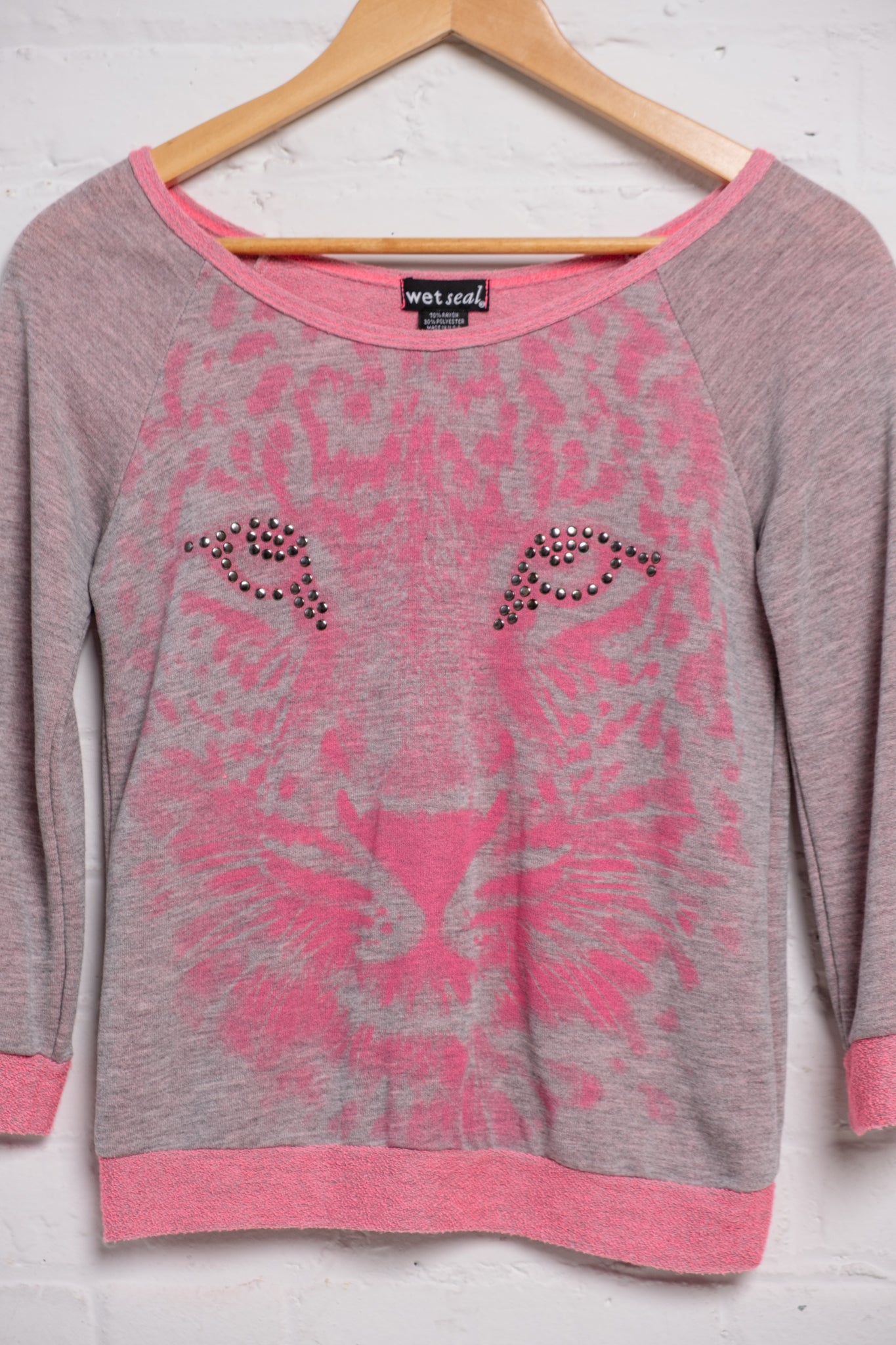 2010s Mallcore Wet Seal Raglan Tee