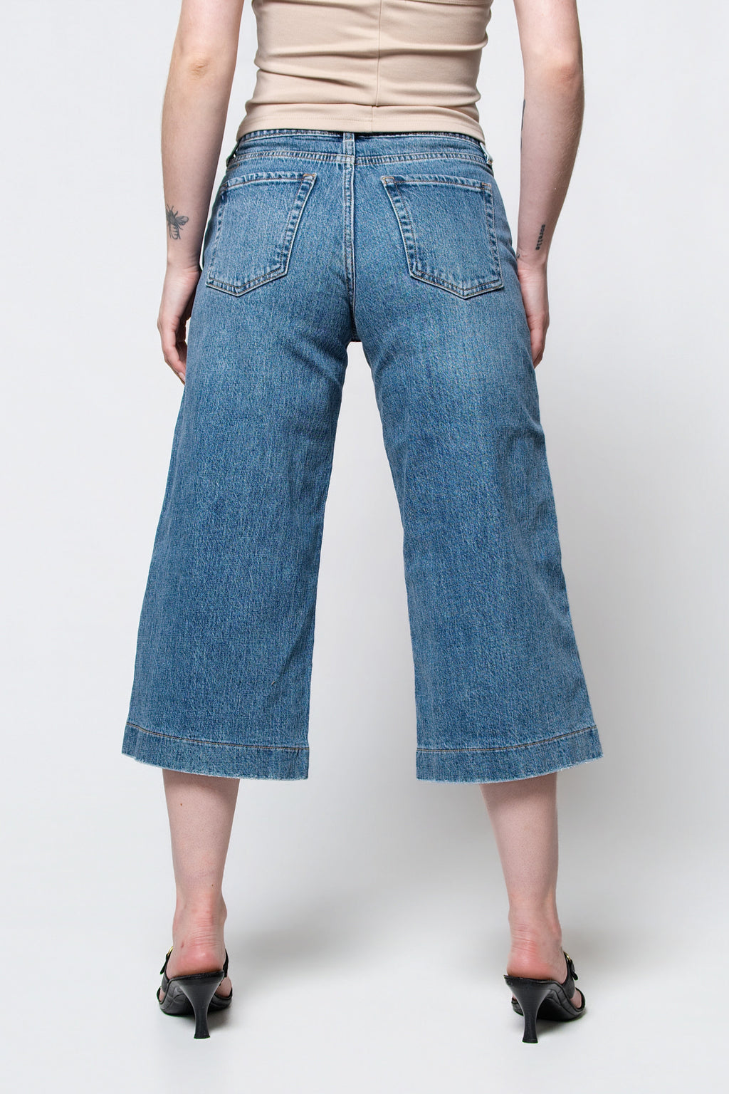 Just Black Wide Leg Capris