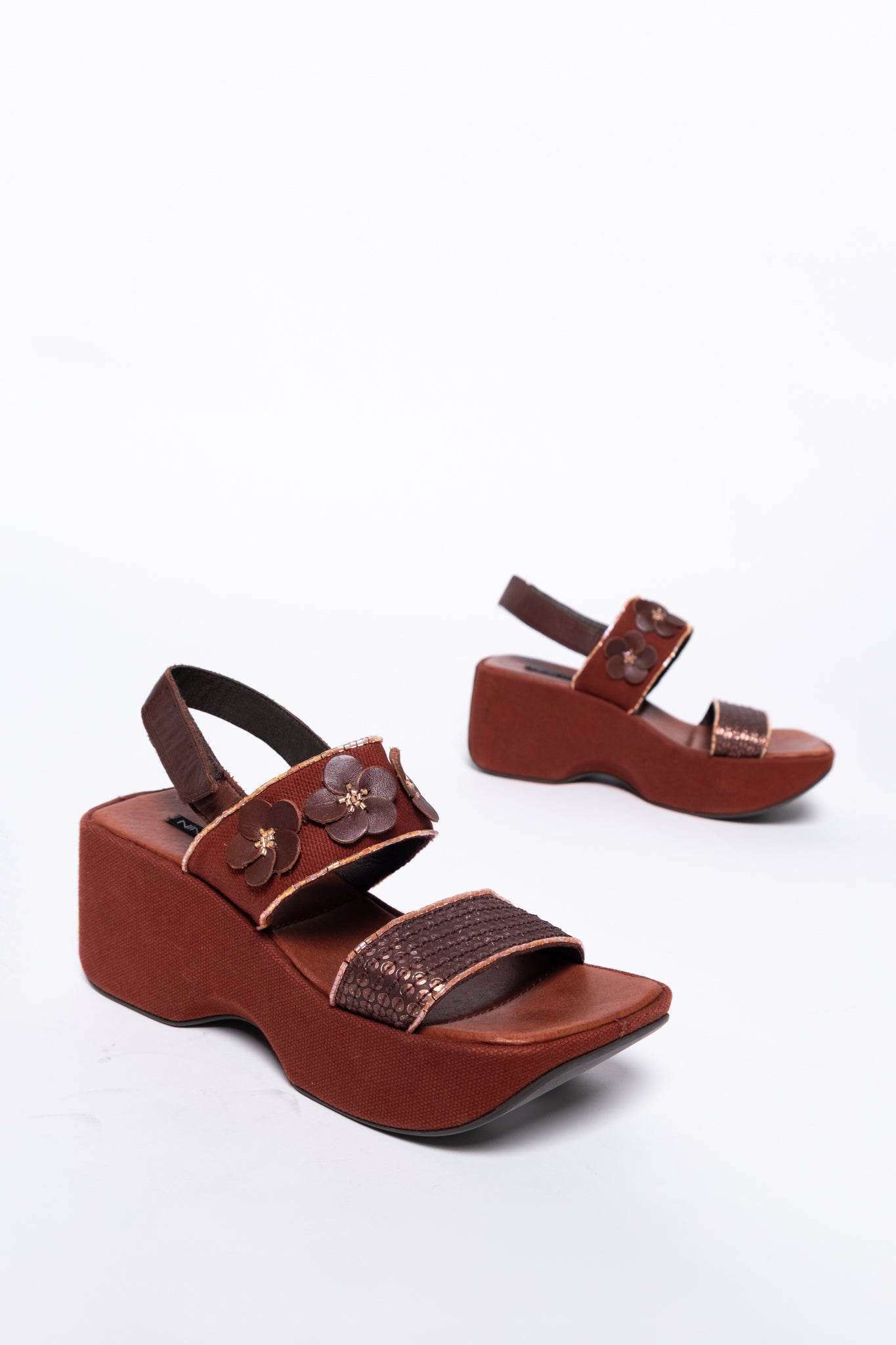 90s Nine West Chunky Beaded Platform Sandals