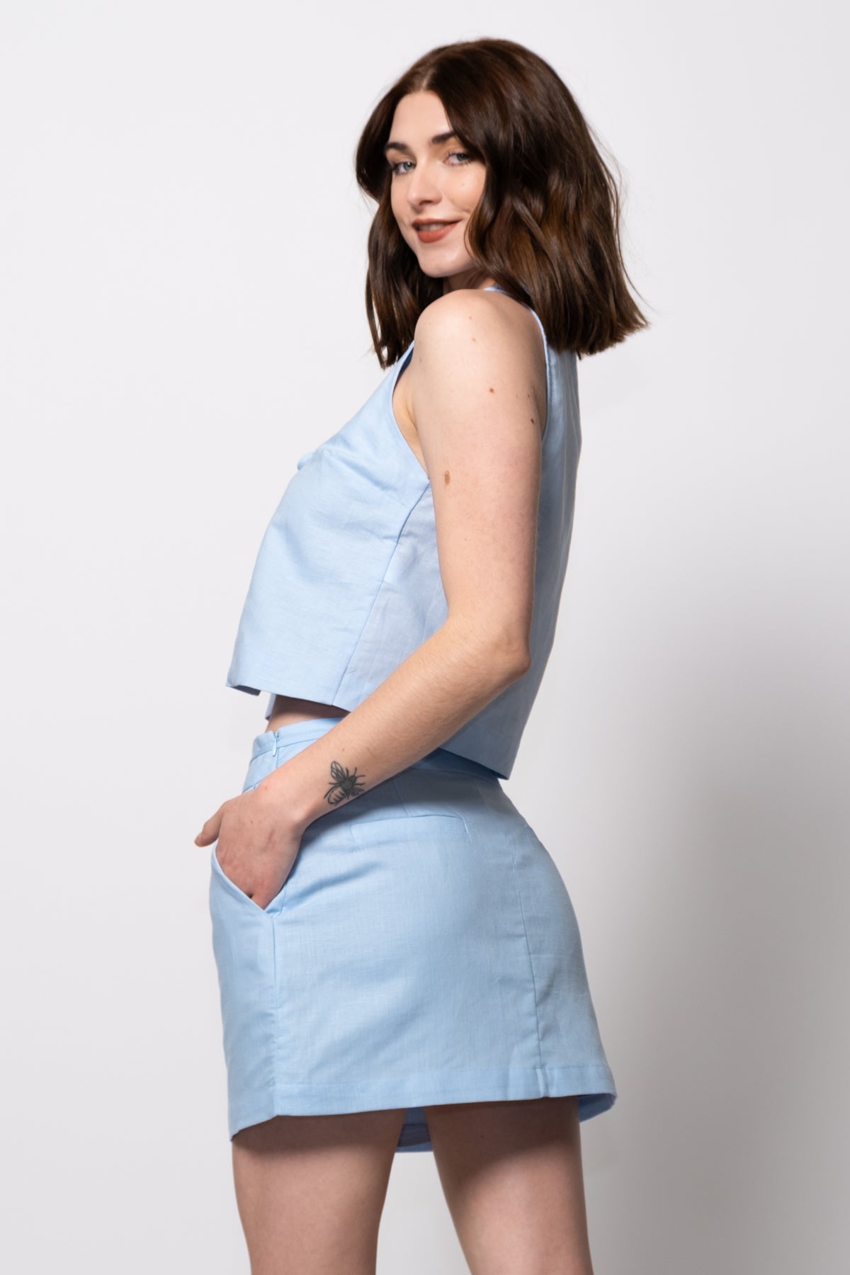 MINKPINK Pandora Tie Front Linen Crop Top