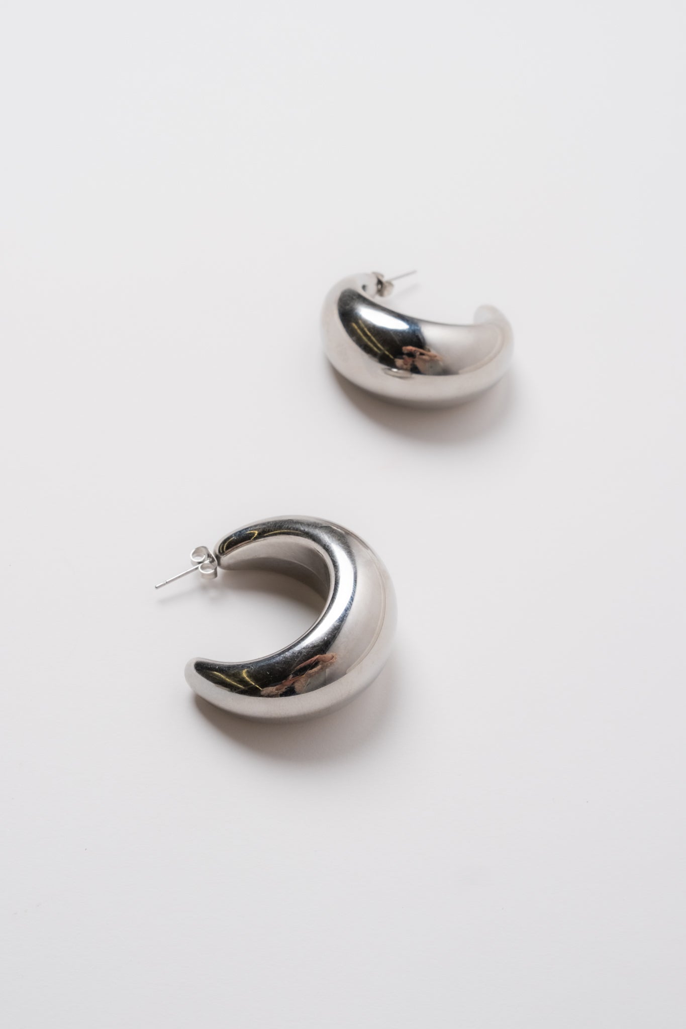 Melika Statement Hoops