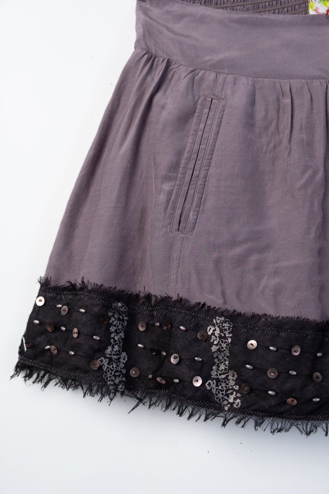 2000s Lace Trim Beaded Skirt