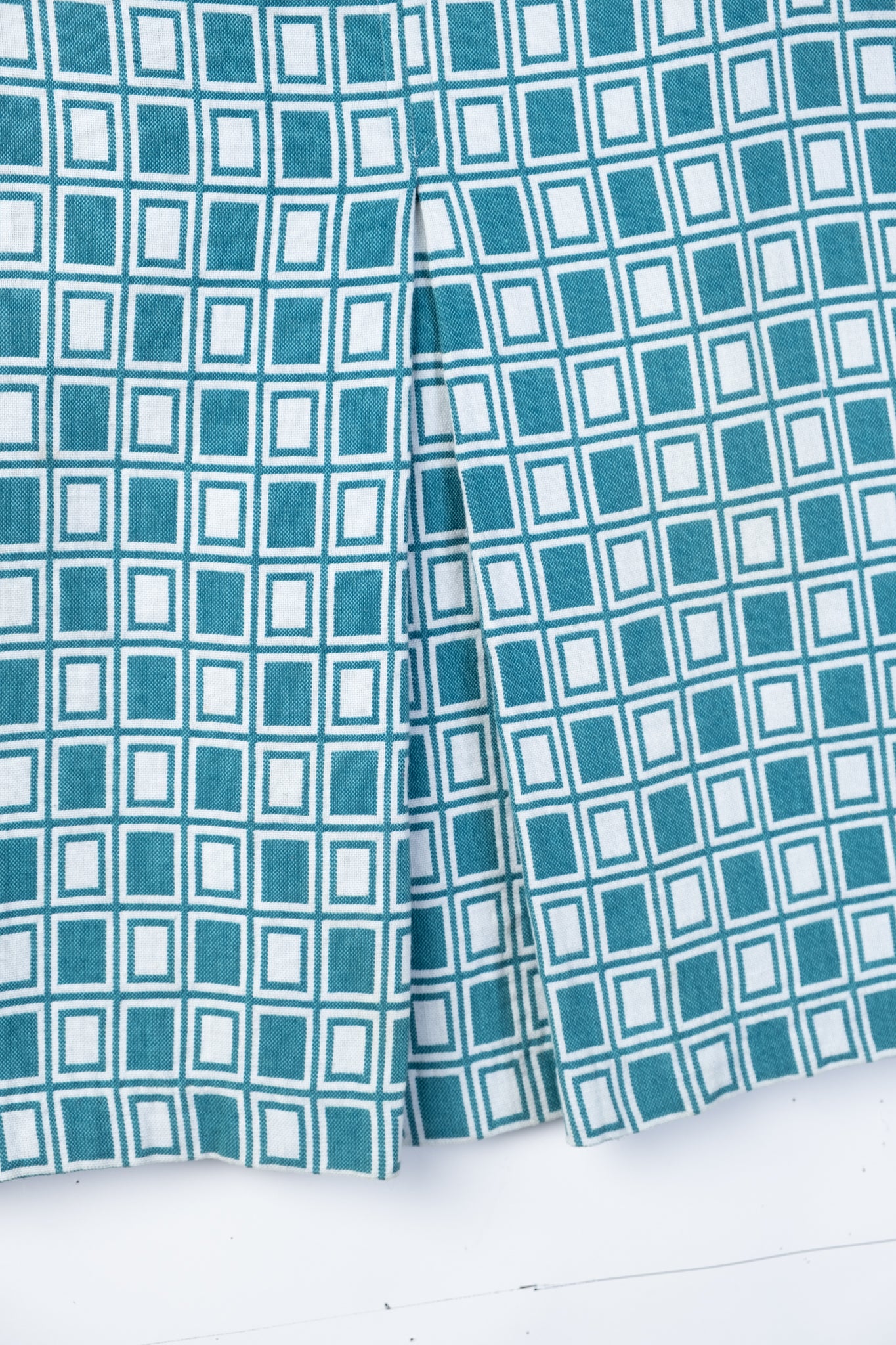90s Front Pleat Check Skirt