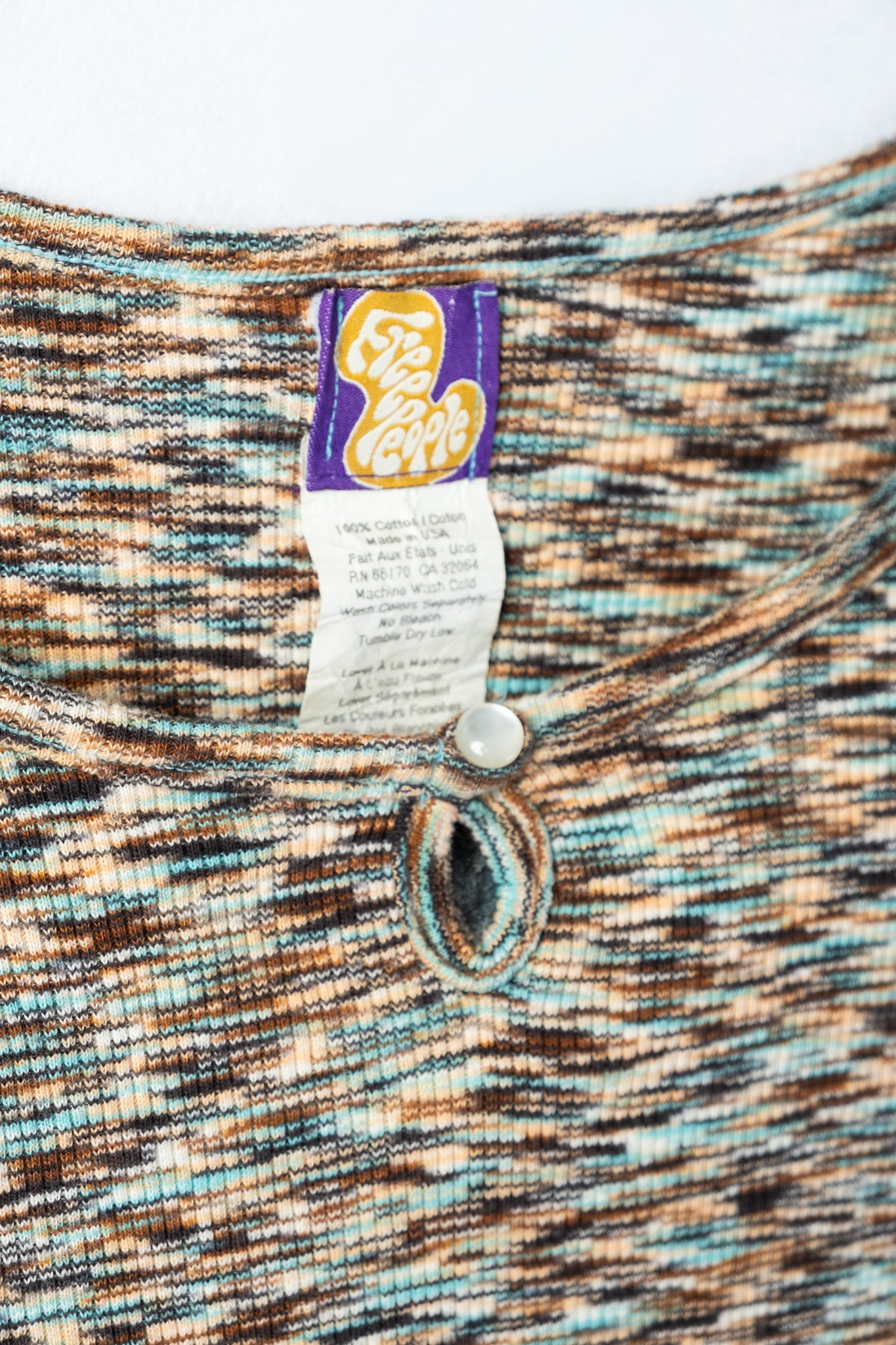 Y2K Keyhole Ribbed Knit Tee