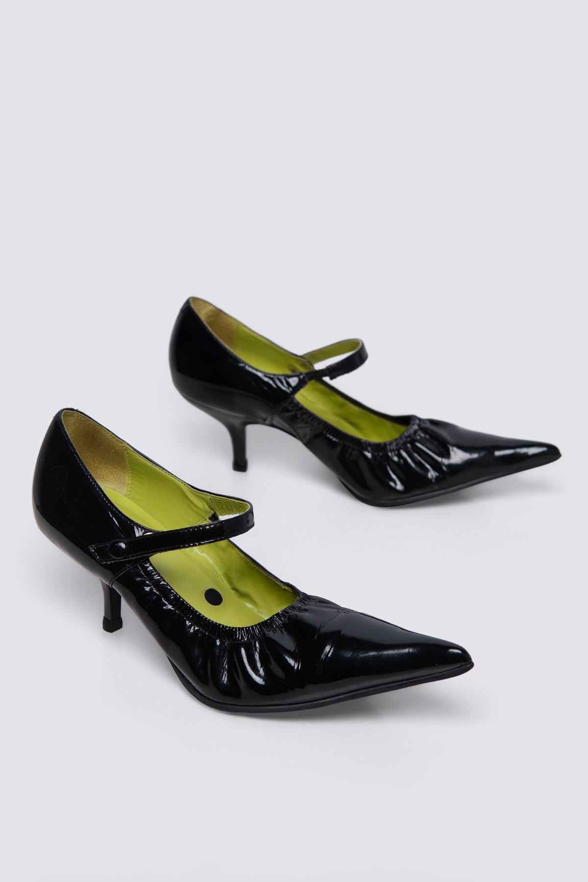Y2K Bronx Scrunchy Patent Leather Kitten Heels