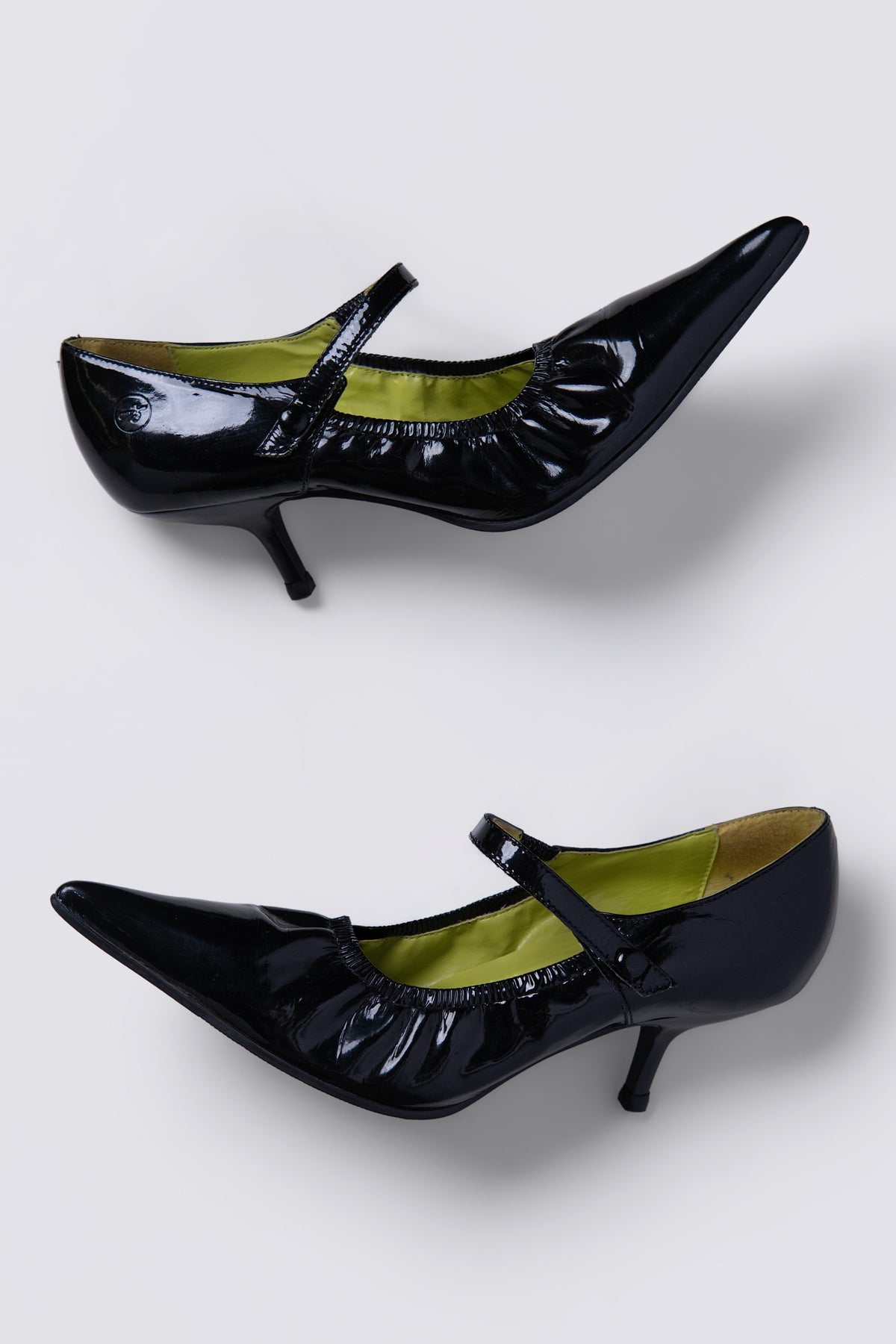 Y2K Bronx Scrunchy Patent Leather Kitten Heels