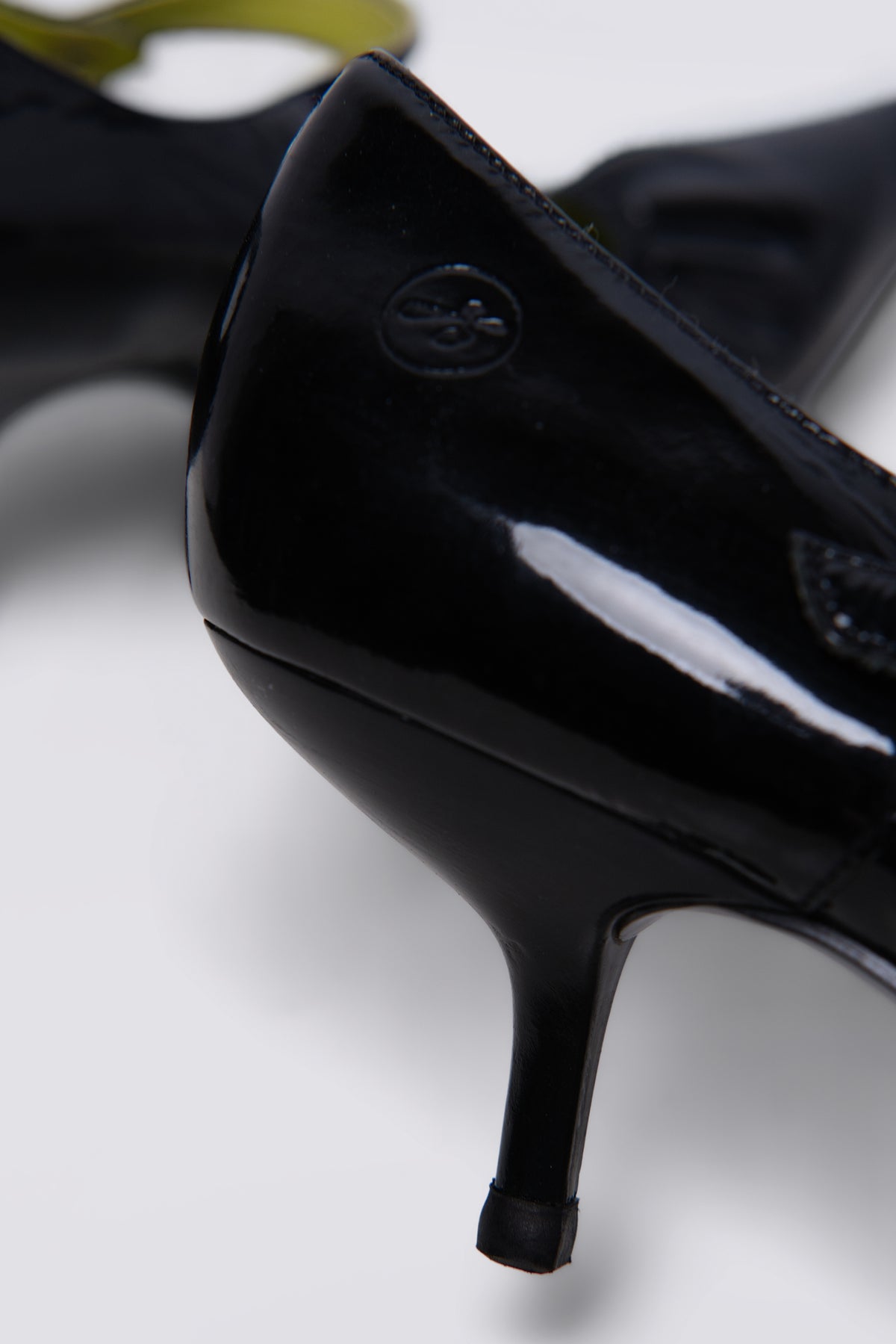 Y2K Bronx Scrunchy Patent Leather Kitten Heels
