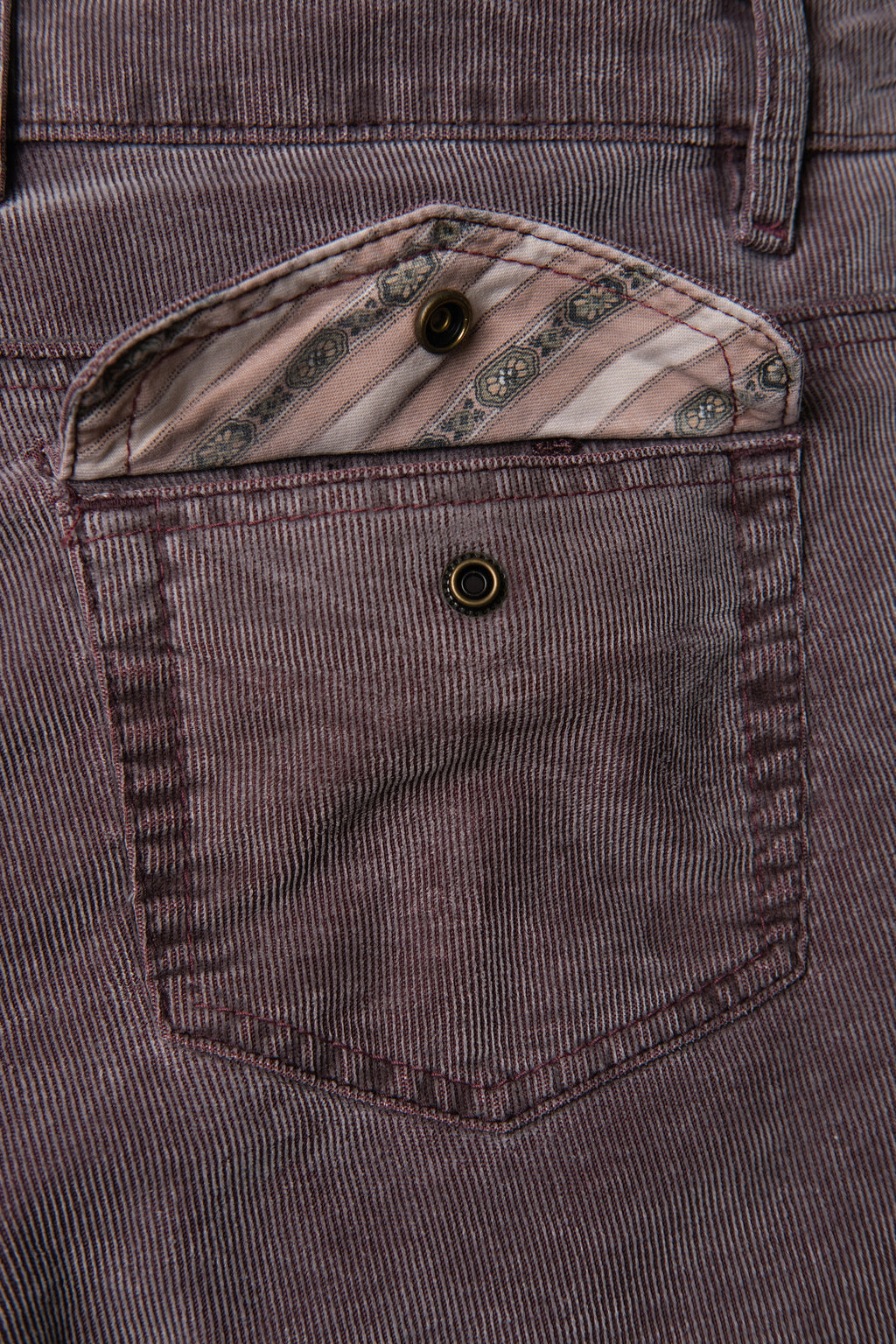 2004 Gap Long & Lean Lowrise Bootcut Corduroys