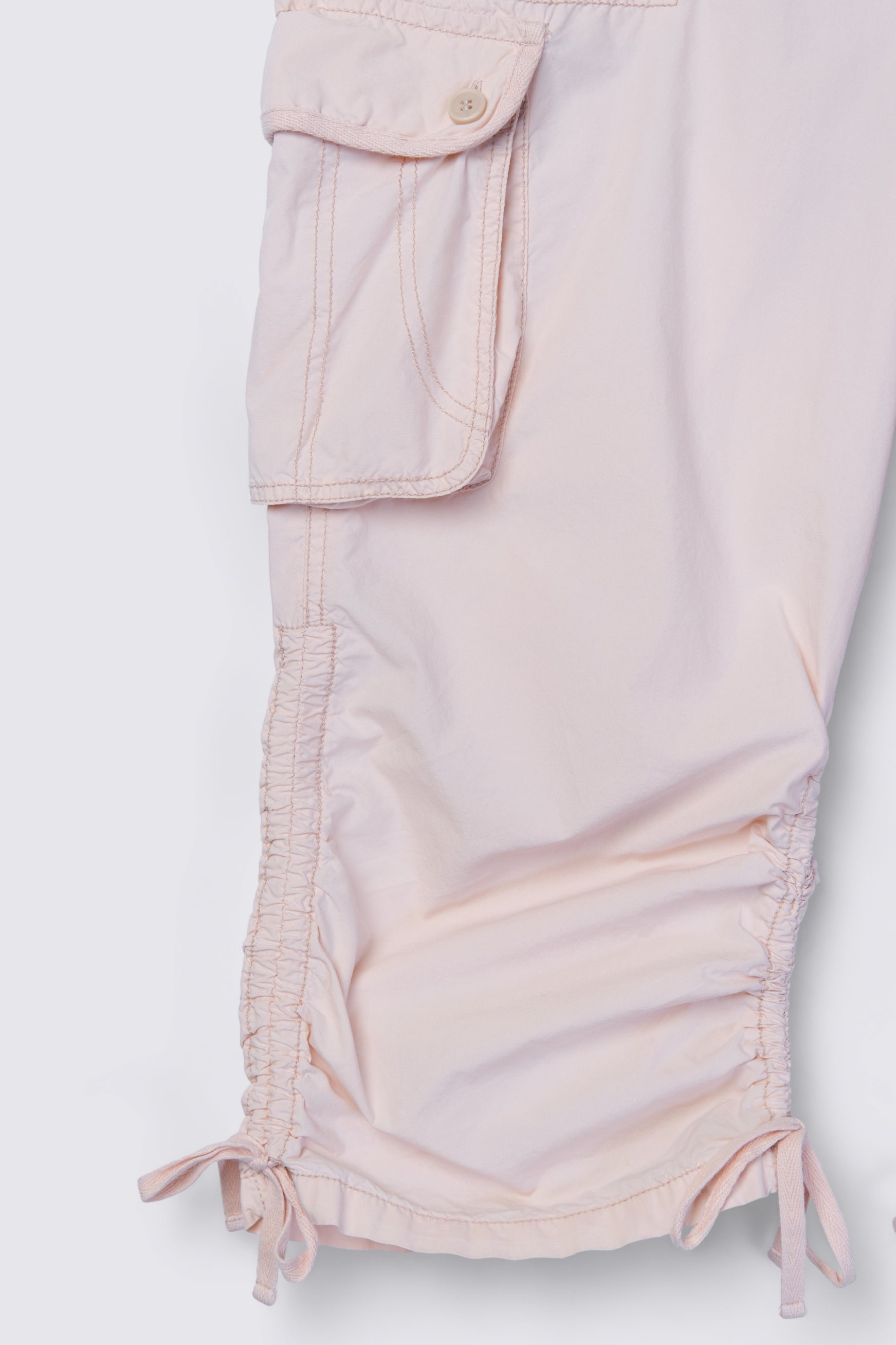 2007 The Limited Cinched Leg Cargo Capris