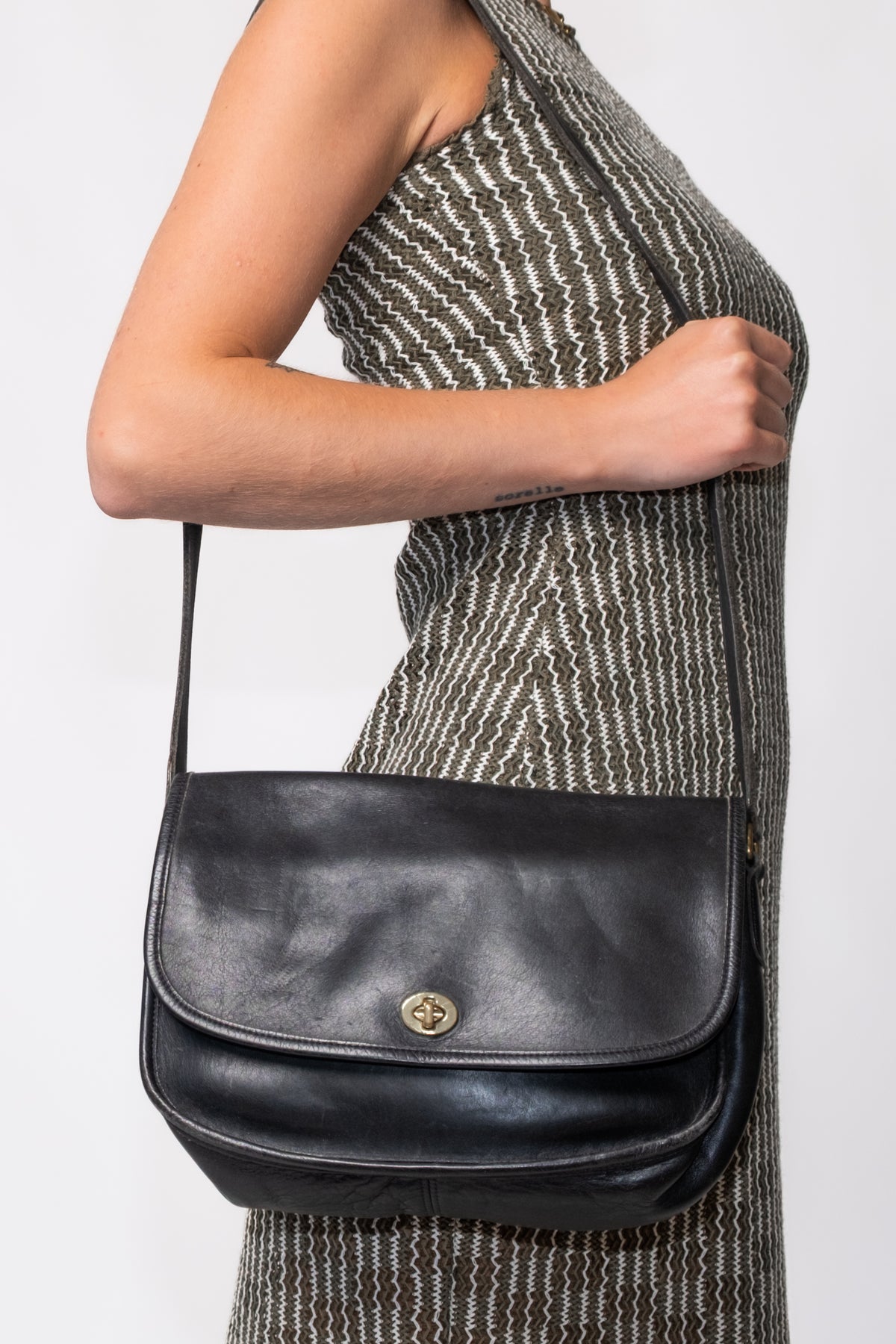 Golddust Vintage Heritage Turnlock City Bag