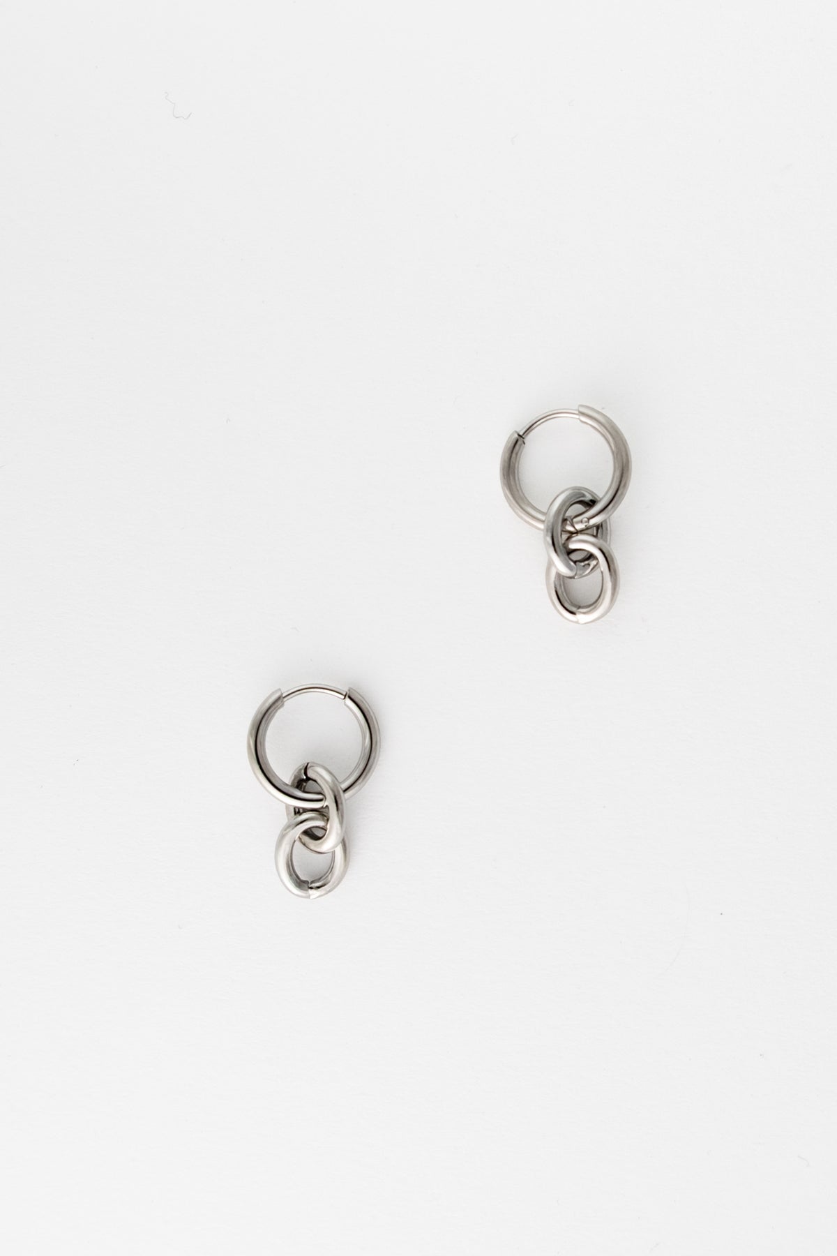 Link Chain Huggie Hoops
