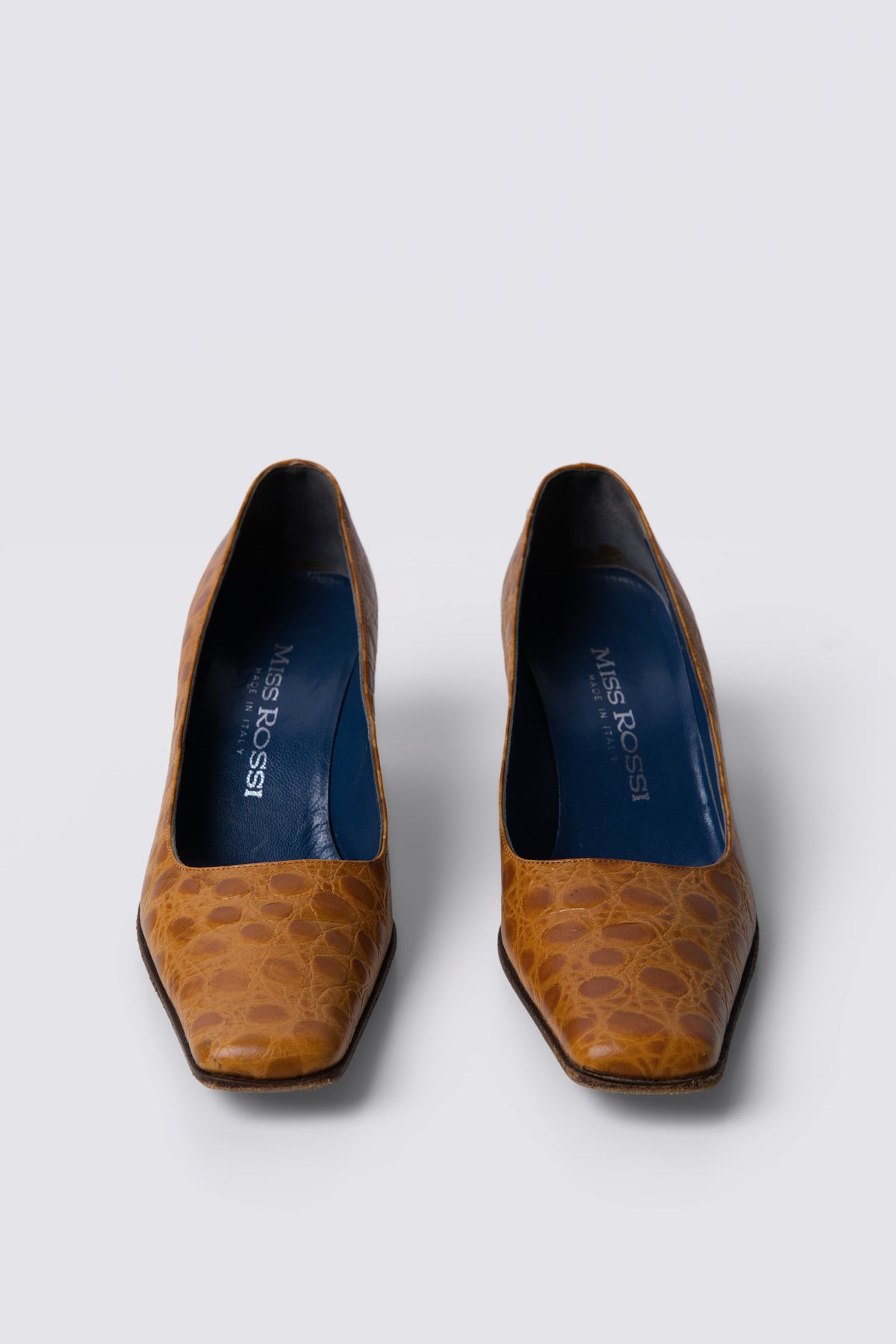 90s Miss Rossi Crocodile Embossed Leather Square Toe Pumps