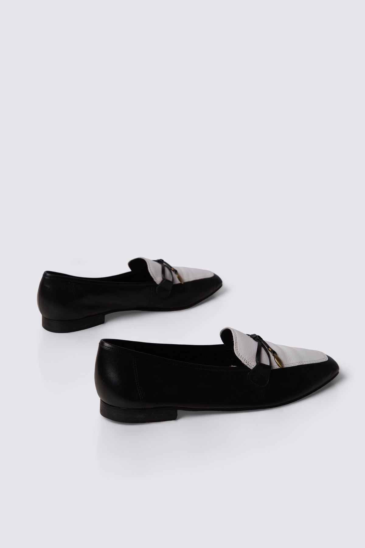 90s Enzo Engiolini Two Tone Leather Loafers