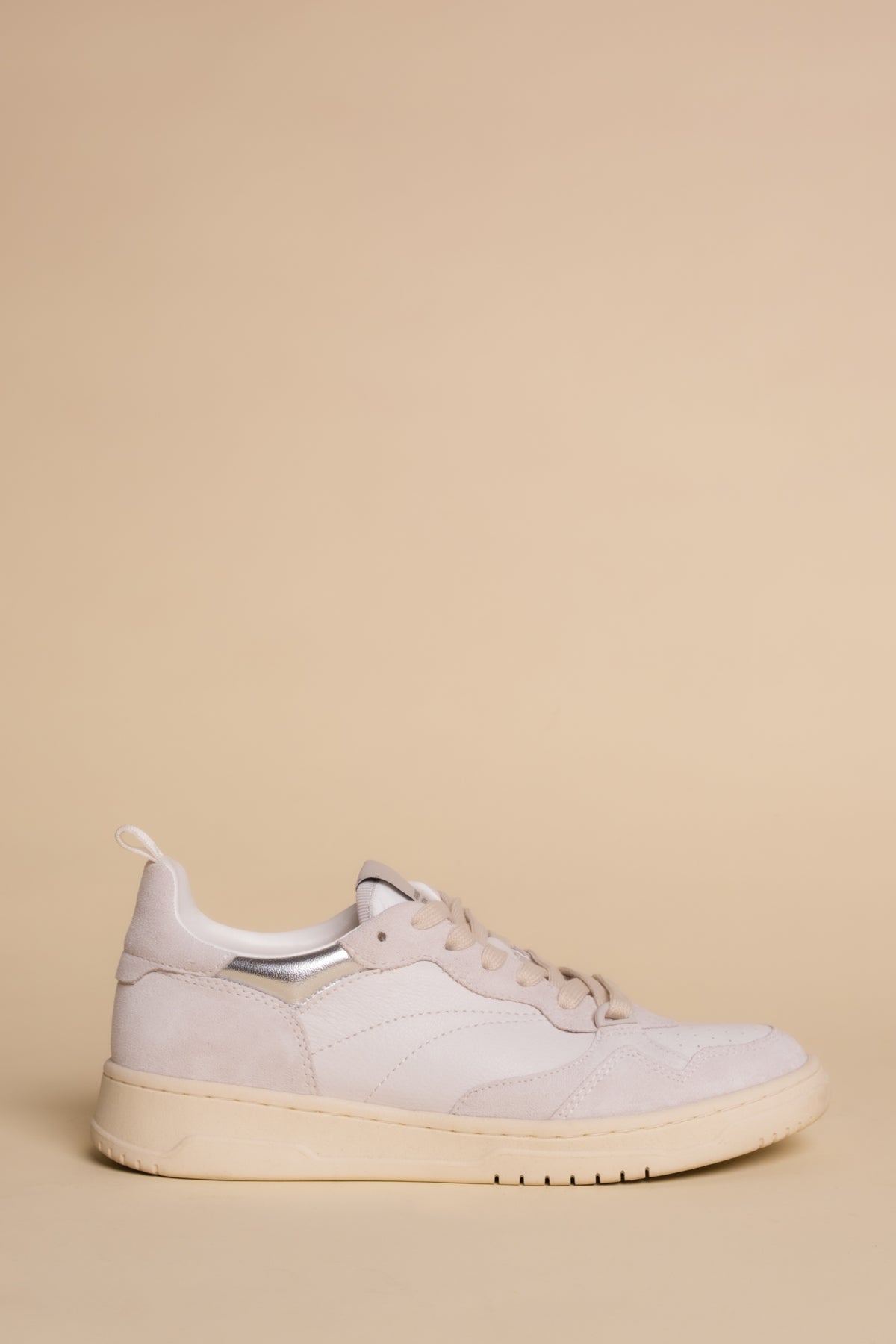 Steve Madden Everlie Leather Sneaker