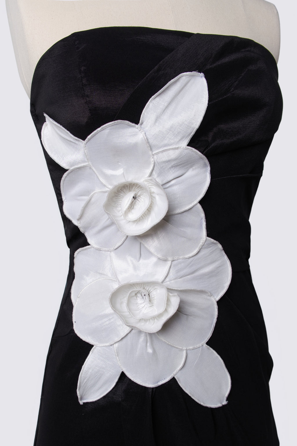 Y2K My Michelle 3D Flowers Strapless Mini Dress