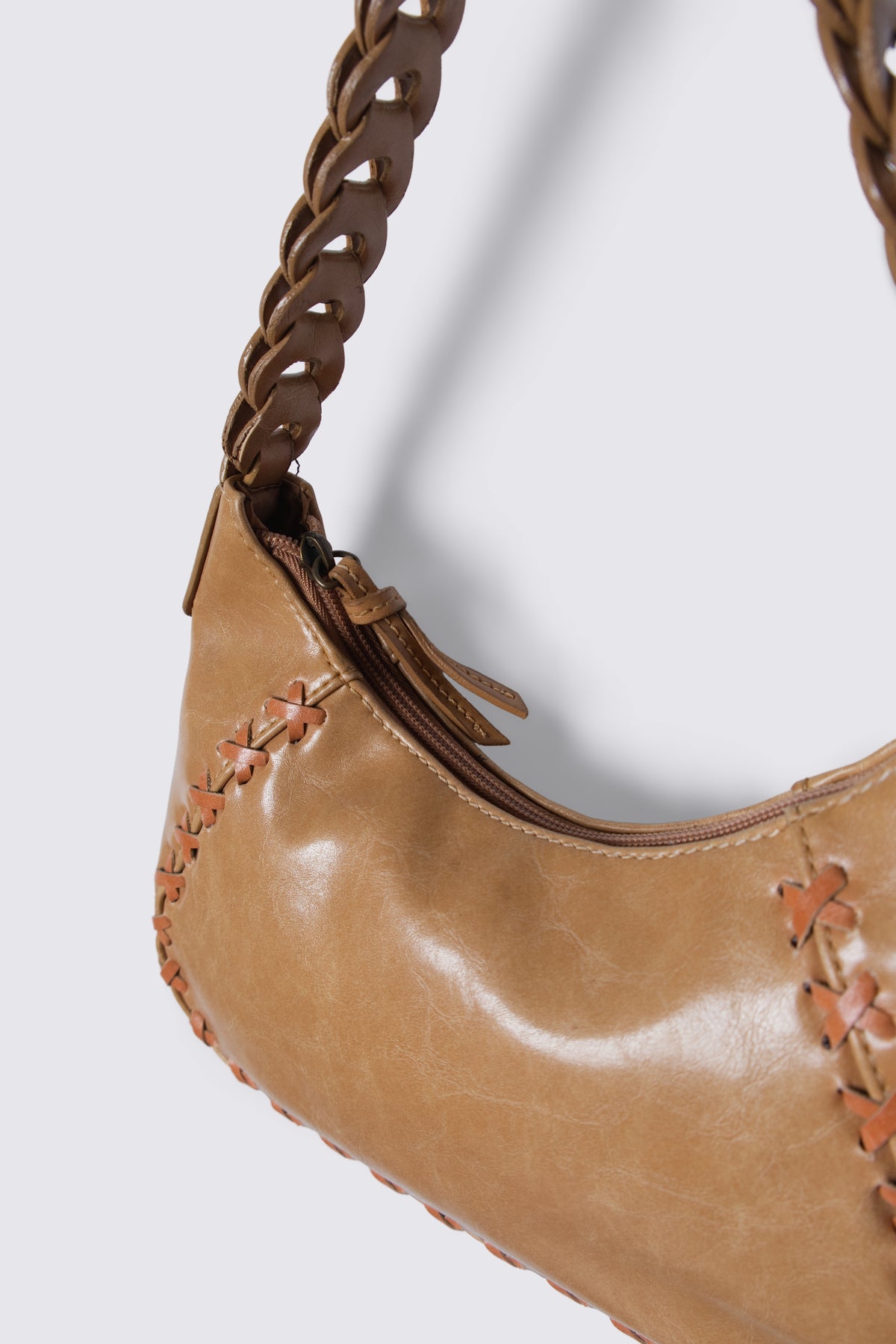 Y2K Express Woven Leather Handle Baguette