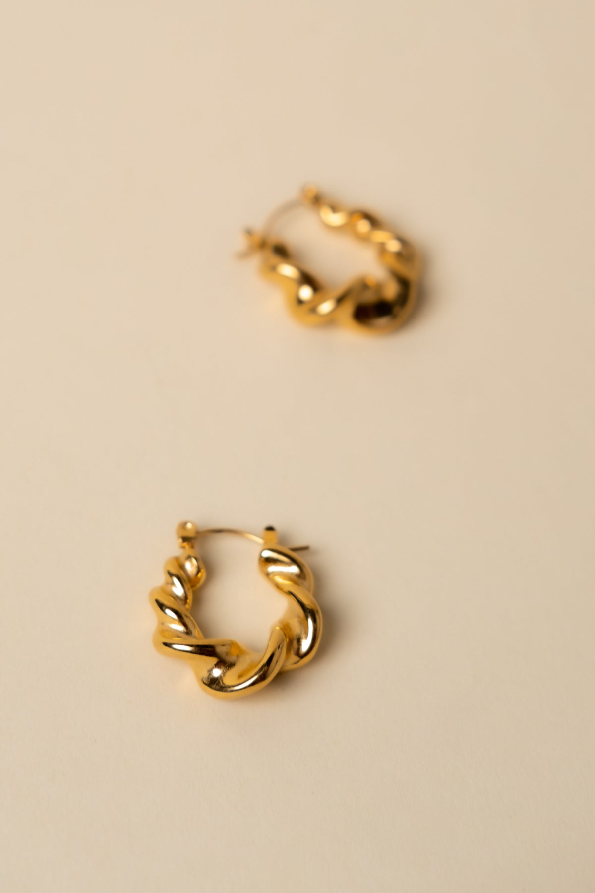 Twist of Fate Hoops