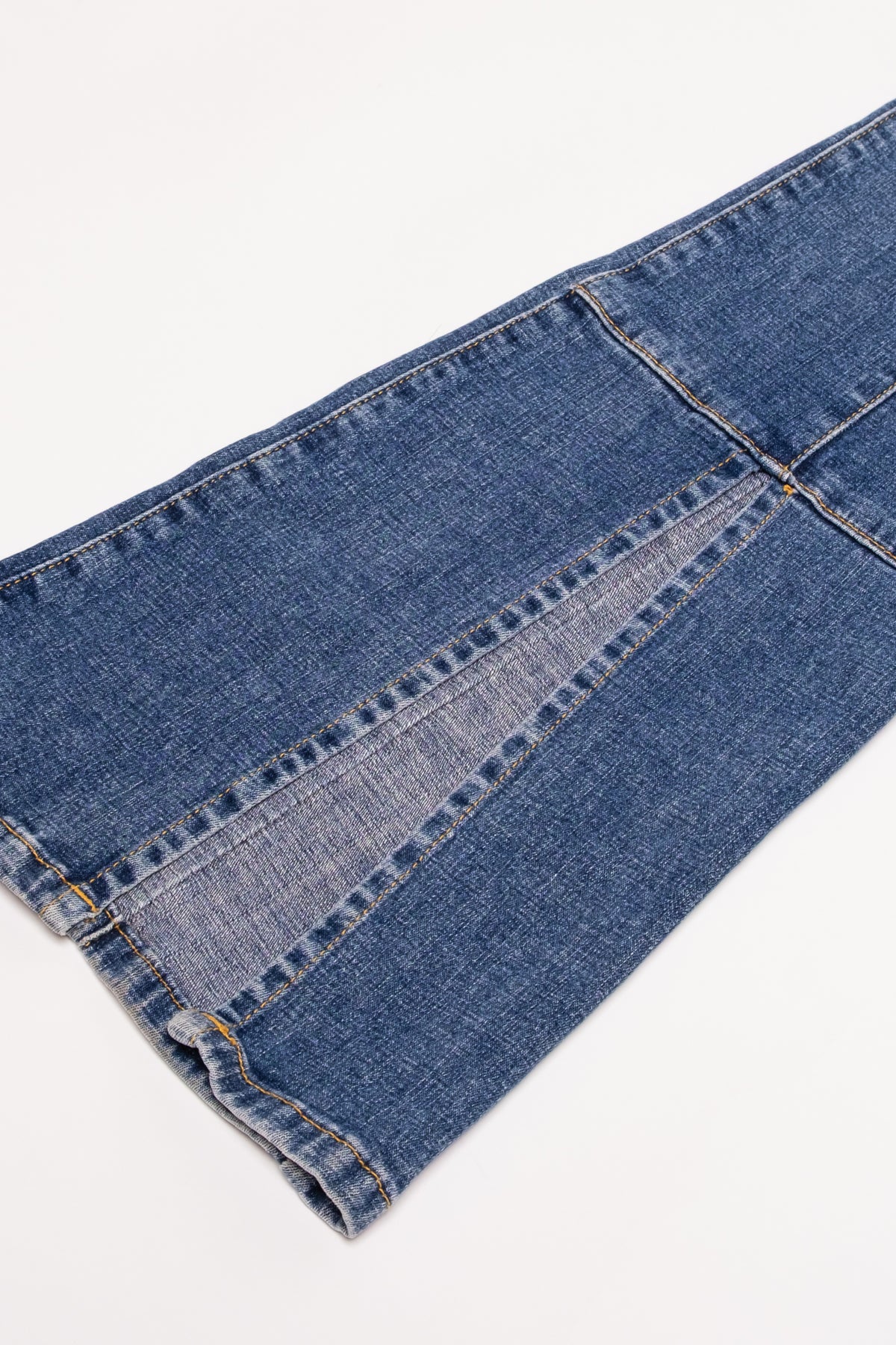 JNCO Pintuck Lowrise Flares