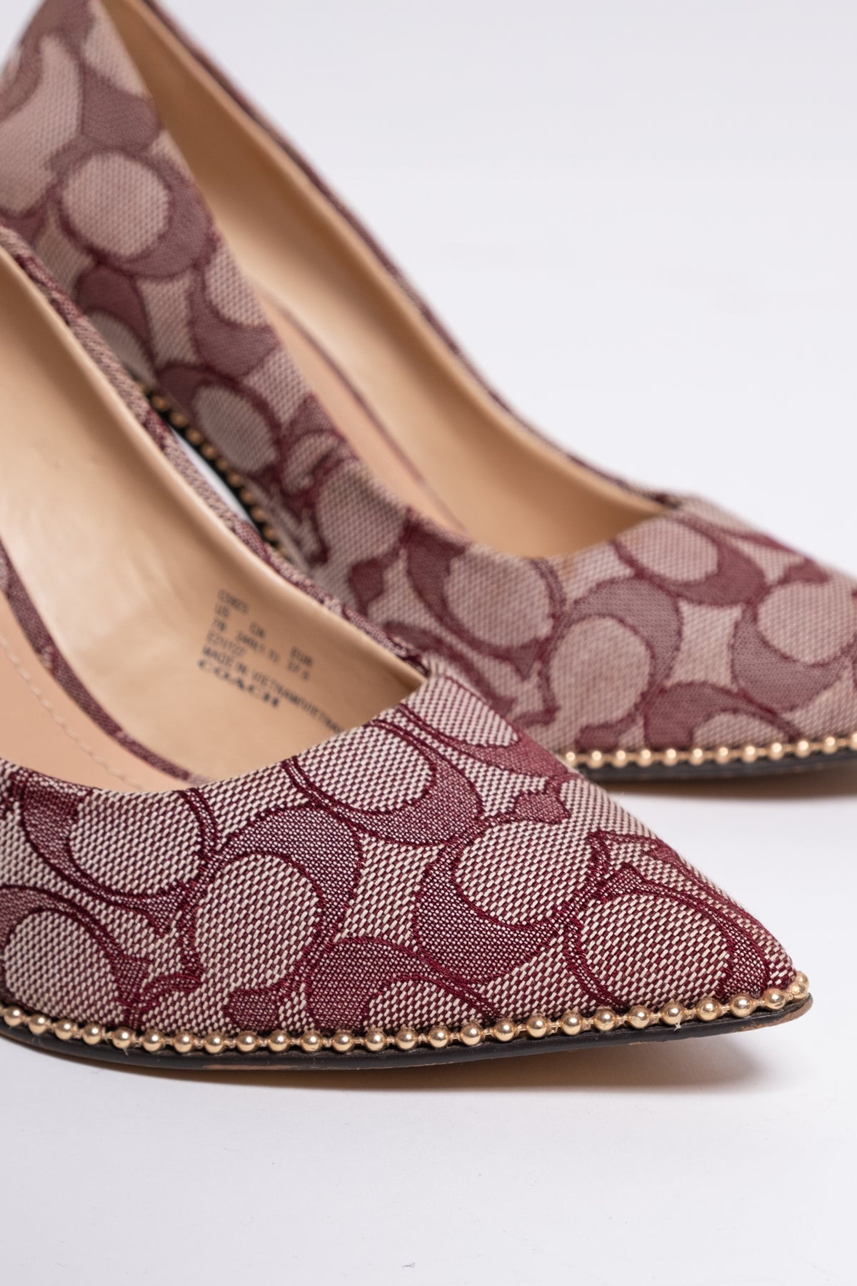 Gold Dust VIntage Coach Waverly Jacquard Pumps