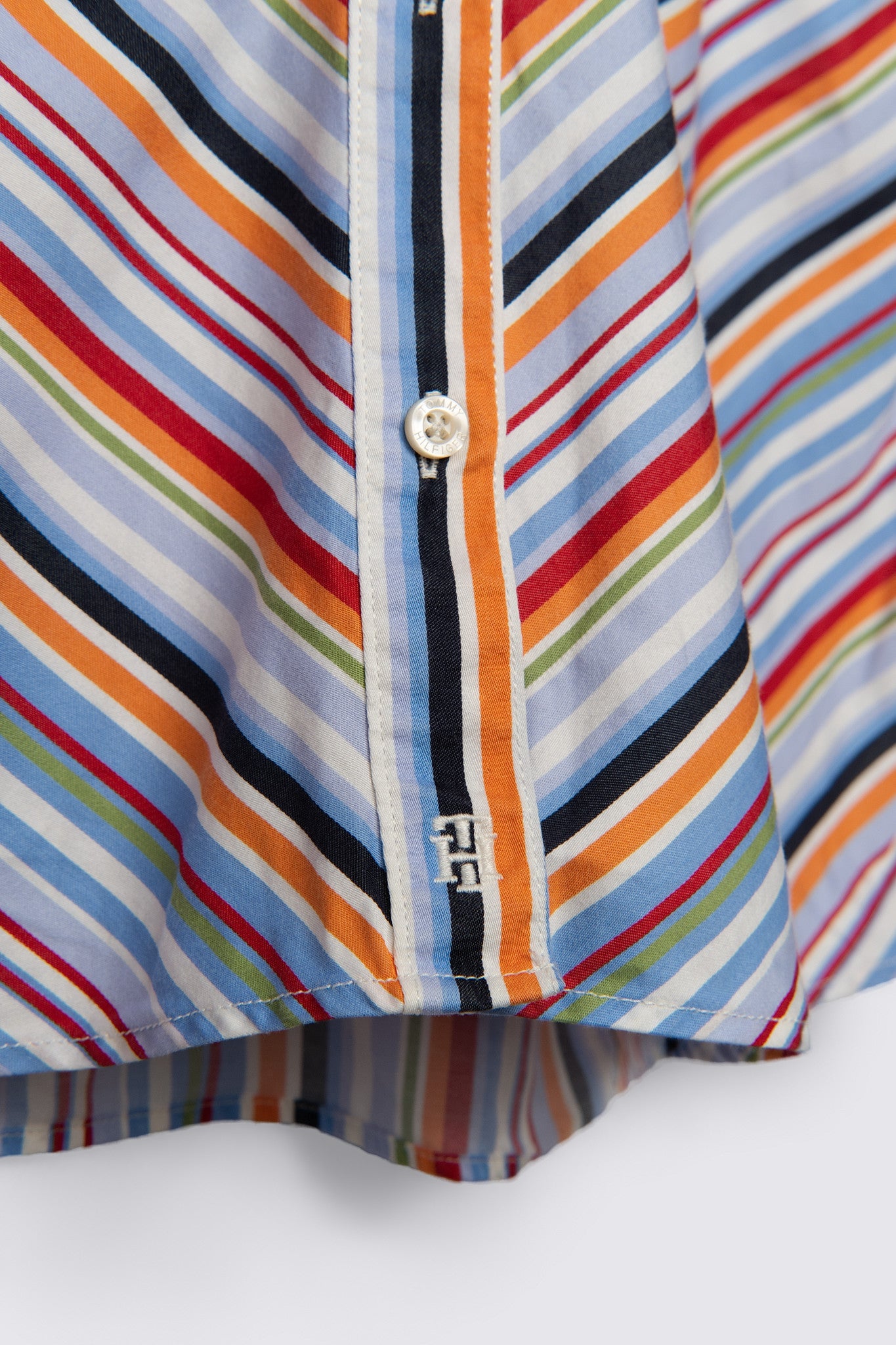 2000s Tommy Hilfiger Fitted Cotton Buttondown