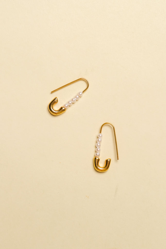 Stacked Pearl Safety Pins