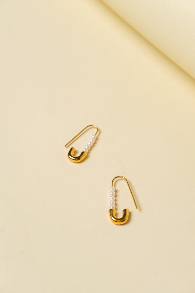 Stacked Pearl Safety Pins